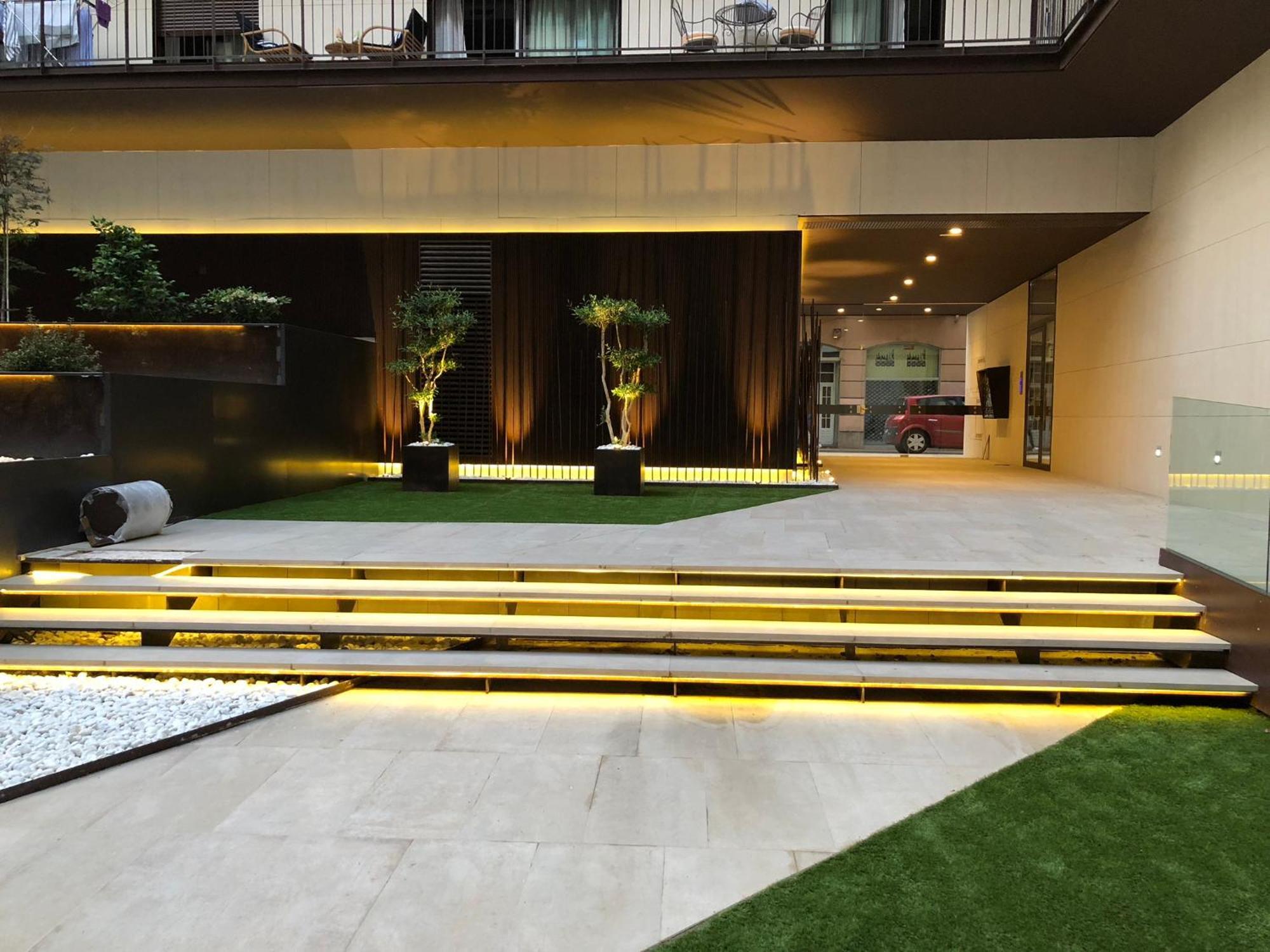 Apartamenticos Plaza Del Pilar I Zaragoza Ngoại thất bức ảnh